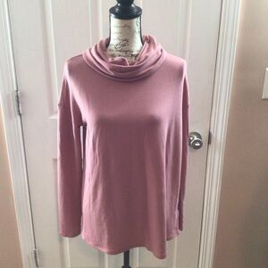 Woman’s Cupio Pink Cowl Neck Long Sleeve‎ Shirt Size Small